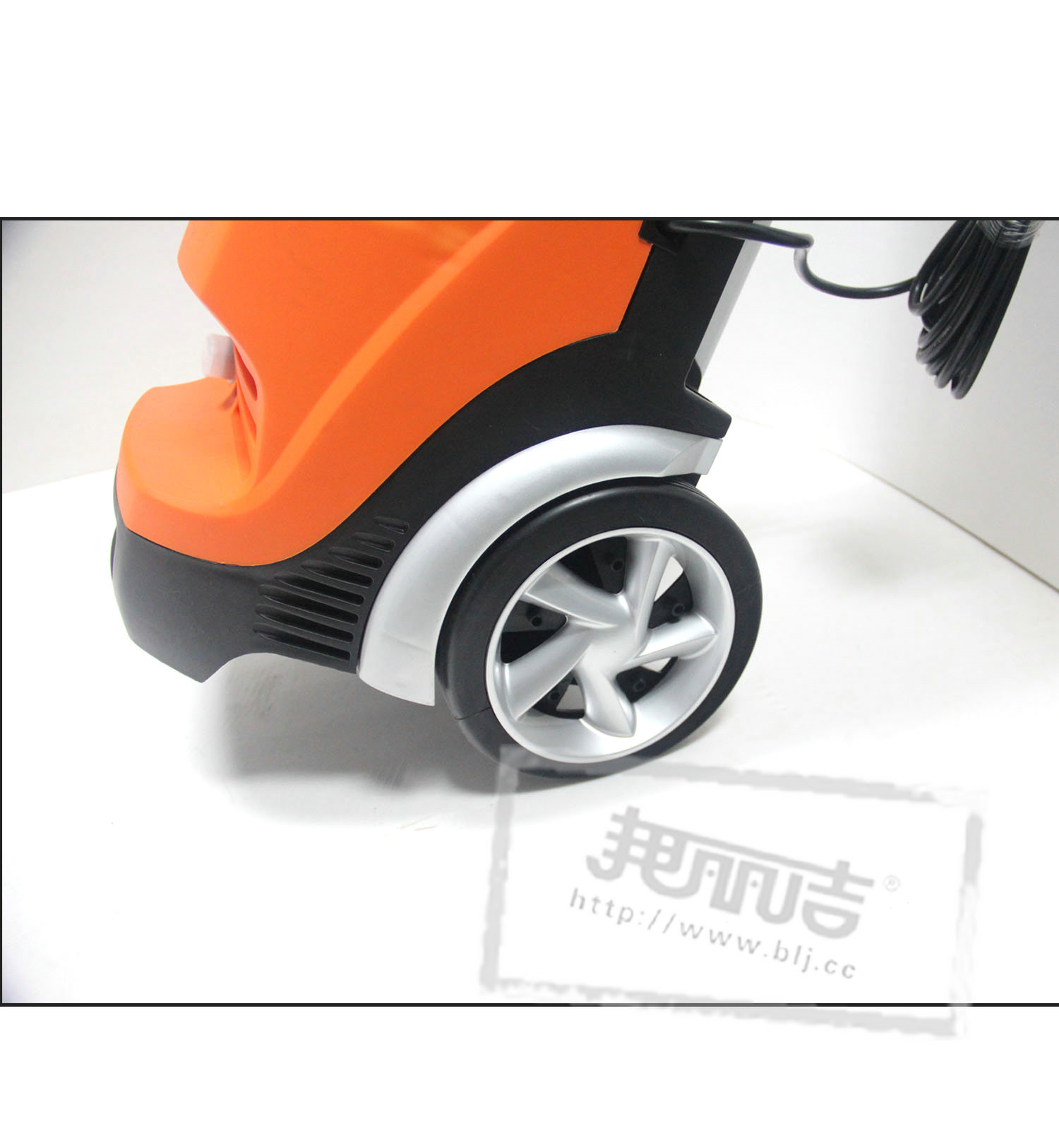 ��ѹ��ϴ��